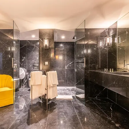 Luxurious Loft - River View 아파트