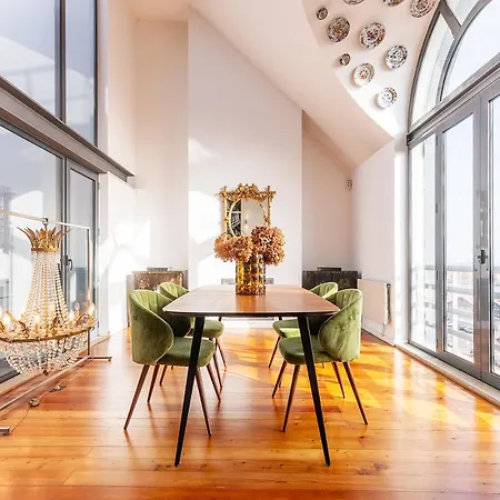Luxurious Loft - River View 아파트 리스본