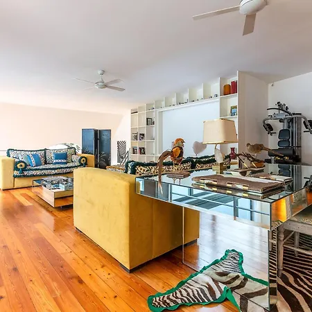 아파트 Luxurious Loft - River View 리스본